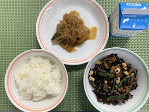 2月25日　中学校